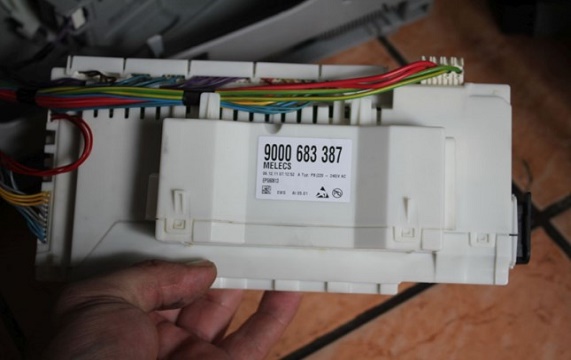 neispraven elektronniy modul posudomoechnoy mashiny