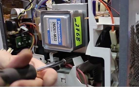 neispraven magnetron mikrovolnovaya pech
